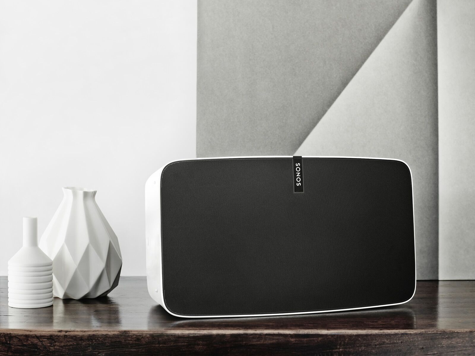 Una ricerca Sonos svela i benefici dell’ascoltare musica insieme