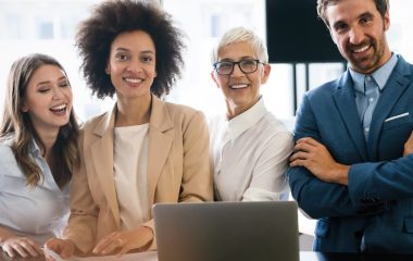 come farsi amiche sul lavoro